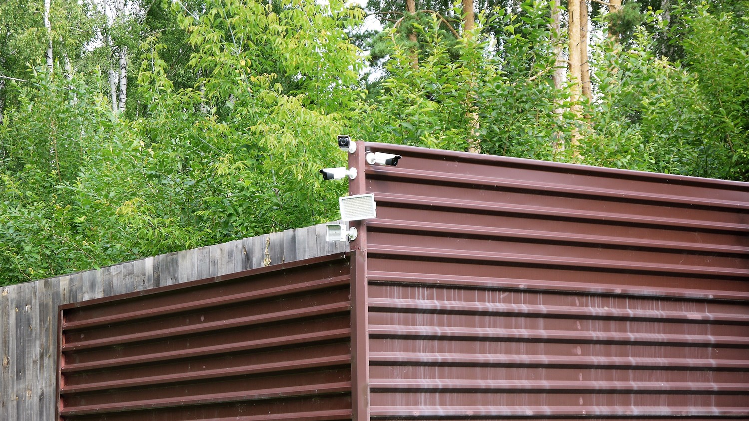 Установка видеонаблюдения 